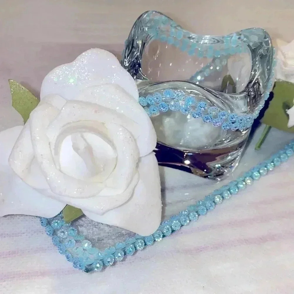 🤩Hand made Blue  & White Crystal Roses Candleholders Designed By Me 🤩